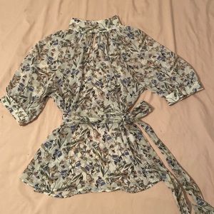 New York and company, 7th Avenue Keyhole Floral Shirt